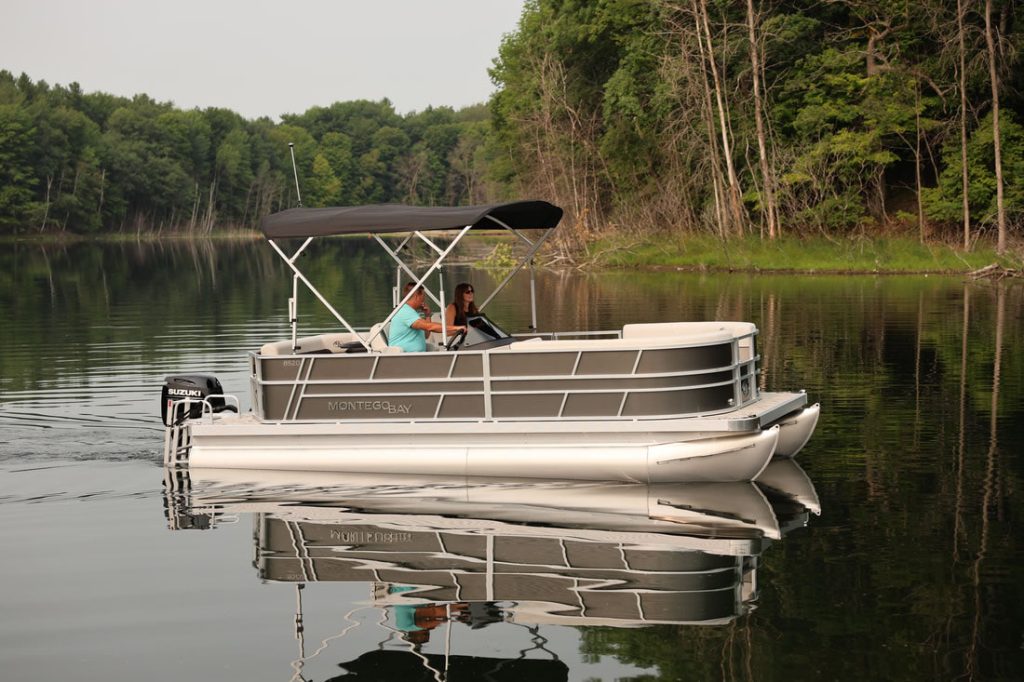 Turtle-flambeau-flowage-pontoon-001